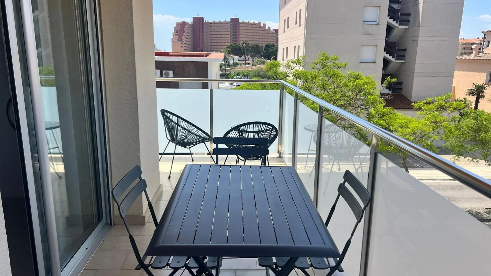 Bonito Apartamento Cerca De La Playa Av-75 Roses